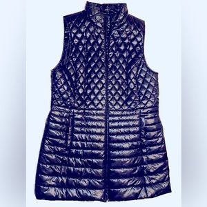 Talbots gentle puff 3/4 length navy blue vest.